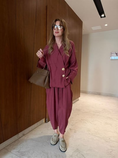 Kruvaze Bağlamalı , Gold Düğmeli , Beli Lastikli , Bordo Bluz & Pantolon Takım