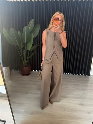 Orijinal Model , Sık Düğmeli, Vizon , Premium Keten Takım