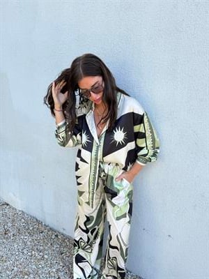 Orijinal Model , Beli Lastikli , Pantolon & Gömlek , Desenli , Yeşil Saten Takım