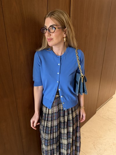 Sedef Düğmeli , Saks Mavisi , Kısa Kol Triko