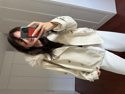 Yakası Çıkabilir Kürklü , Taş , Trençkot