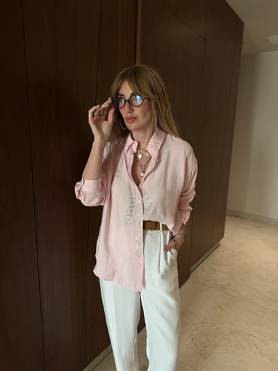 Önü Parlak Taşlı , Pembe , Tasarım Tiril Gömlek