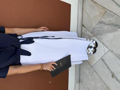 İçi Astarlı , Lacivert Biyeli , Beyaz Kruvaze Etek