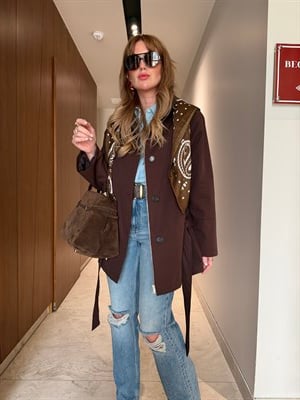 Orijinal Model , Belden Bağlamalı , Dik Yaka , Acıkahve Trençkot