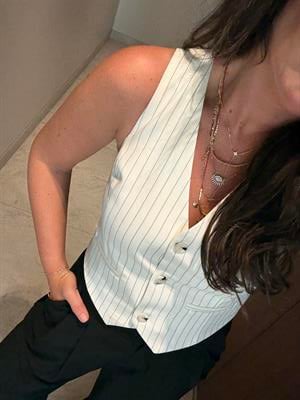 Arkası Bağcıklı , Siyah Çizgili , Beyaz Yelek