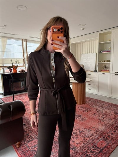 Belden Kuşaklı , Fermuarlı , Likralı Acıkahve Takım