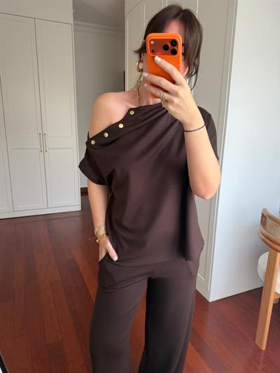 Orijinal Marka , Omzu Gold Detaylı , Acı Kahve , Tok Modal Takım