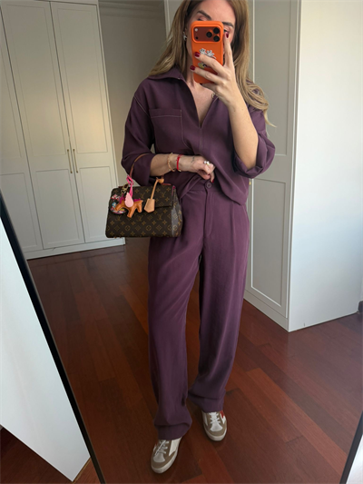 Orijinal Model , Beyaz Dikiş Detaylı , Tok Tencel , Mürdüm Takım