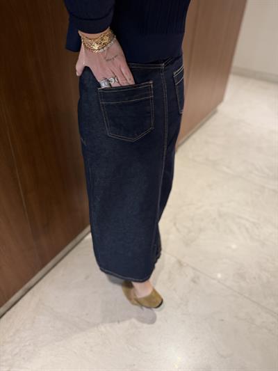 Orijinal Model , Yırtmaçlı , Cep Detaylı , Denim Etek