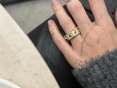 Beyaz Zirkon Taşlı , Halkalı , Sekizgen Gold Yüzük