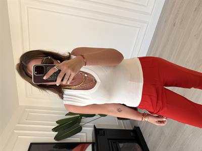 Orijinal Model , Oval V Yaka , Ekru Kolsuz Bluz
