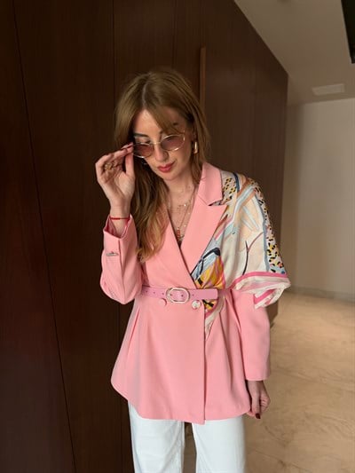 Fularlı, Kemerli, Belden Oturtmalı Pembe Premium Ceket