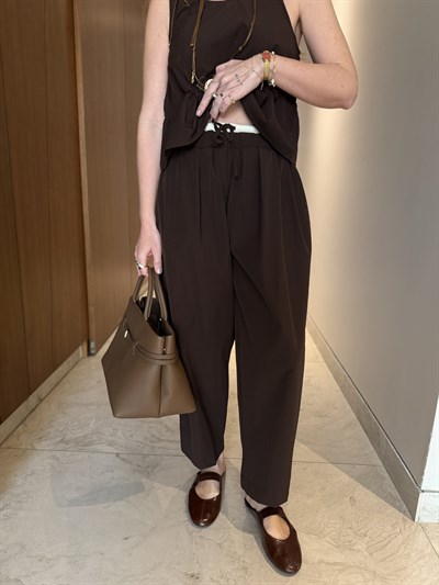 Orijinal Model , Belden Büzgülü , Acıkahve Bluzlu Takım