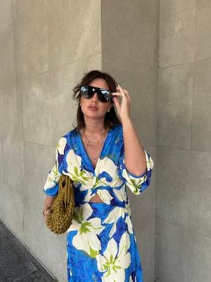 Beli Lastikli , Mavi Çiçek Desenli , Kasımpatı Elbise