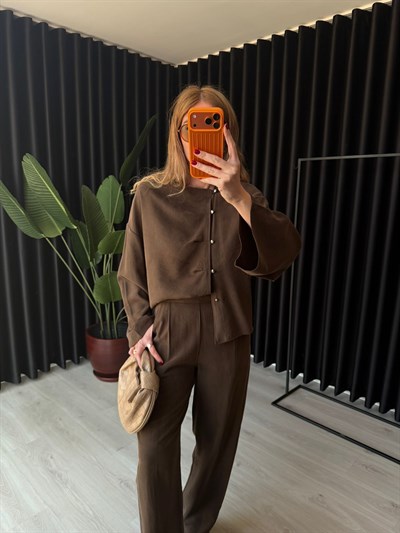 Orijinal Model , Acıkahve , Yandan Düğmeli , Premium Tok Tencel , Takım