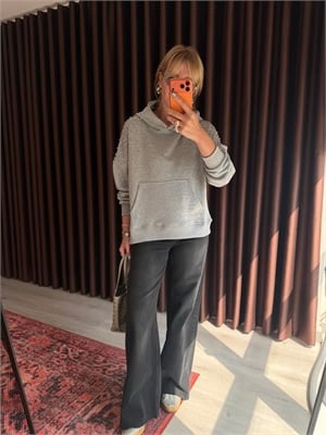 Taş İşlemeli Gri Sweatshirt