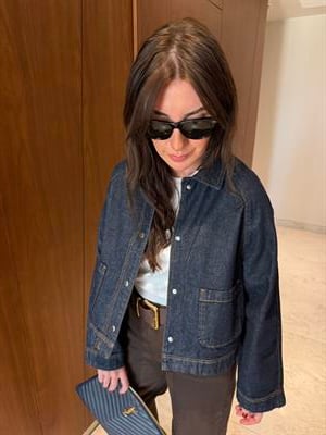 Çıkabilir Pelerin Yakalı , Tasarım Jean Ceket