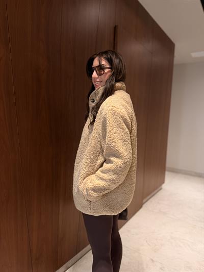 Oysh Model , Camel Teddy Mont