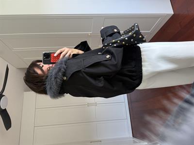 Yakası Çıkabilir Kürklü , Siyah , Trençkot