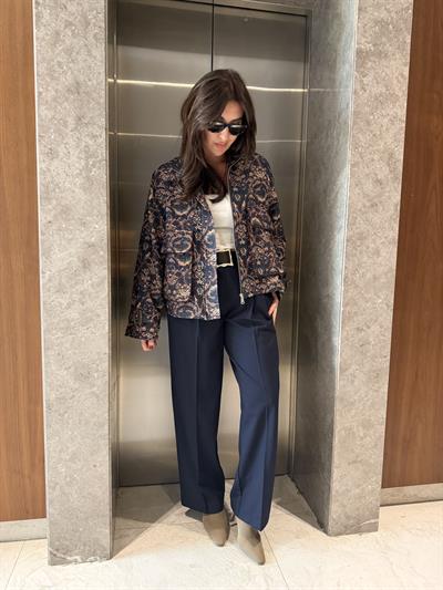 Büyük Kemerli , Lacivert Pantolon