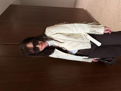 Püskül Detaylı , Ekru Deri Ceket