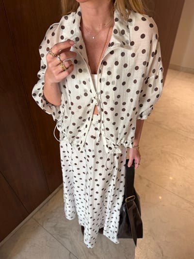 Kolları & Beli Lastikli , Ekru , Premium Puantiyeli Takım