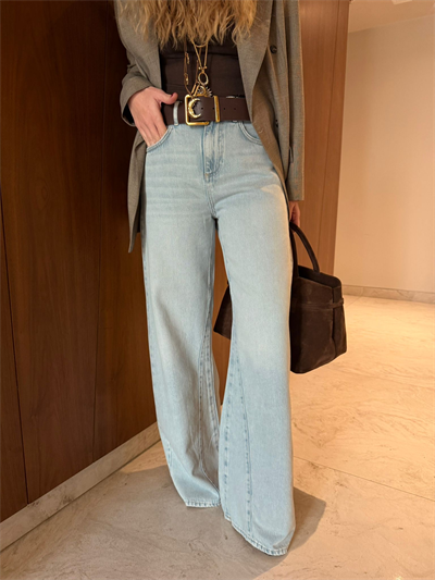 Orijinal Marka , Buz Mavisi , Paça Detaylı , Tencel Jean