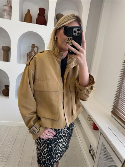 Önü Fermuarlı Camel Mevsimlik Mont