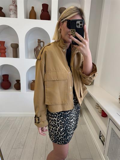 Önü Fermuarlı Camel Mevsimlik Mont