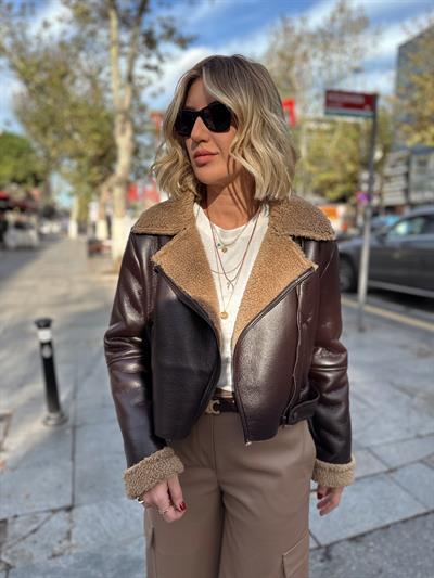 Orjinal Model Acı Kahve İçi Kürk Rugan Deri Mont