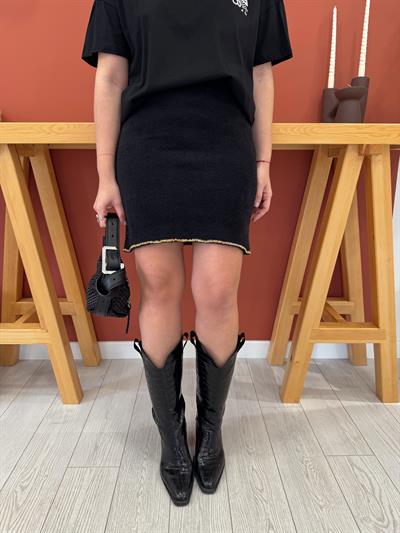 Orjinal Model Şerit Taş İşlemeli Siyah Triko Etek