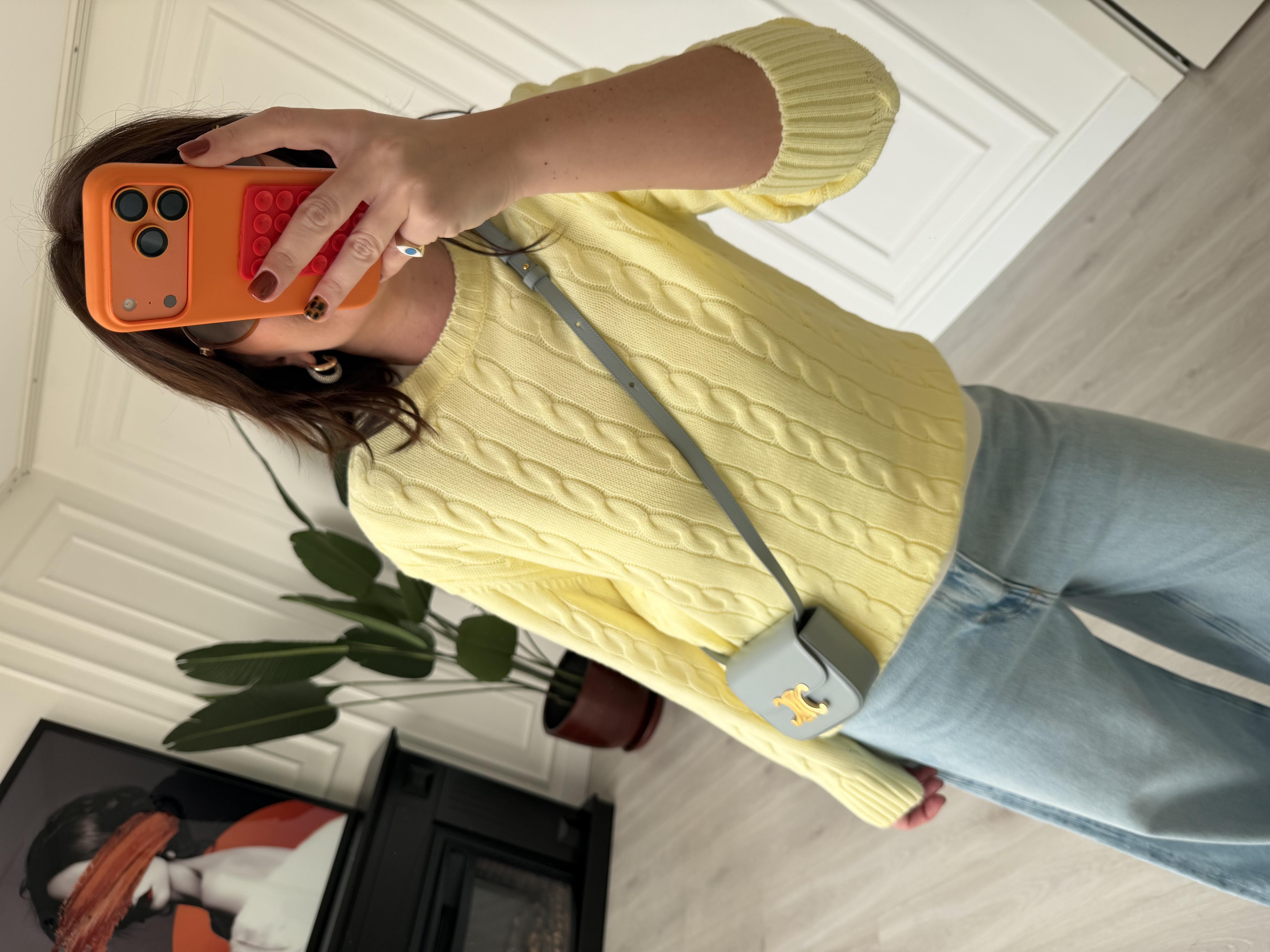 Saç Örgülü , Sarı Triko