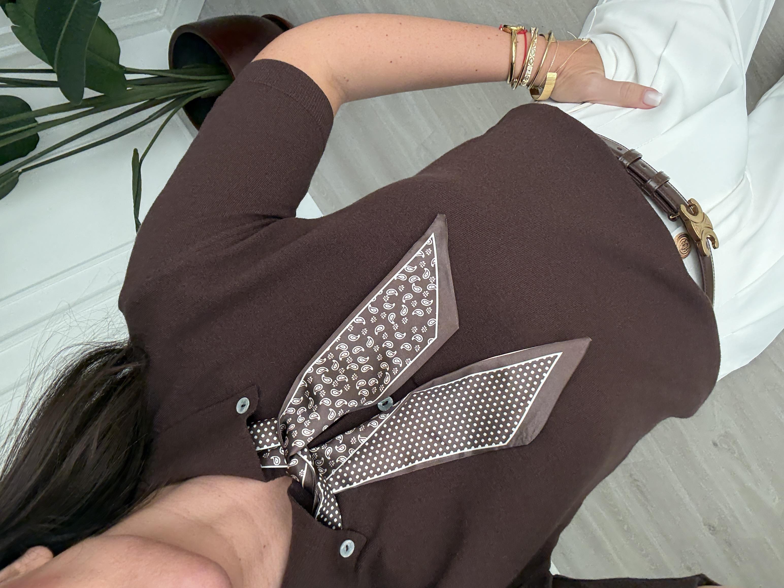 Özel İplik , Polo Yaka , Fularlı , Acıkahve Triko