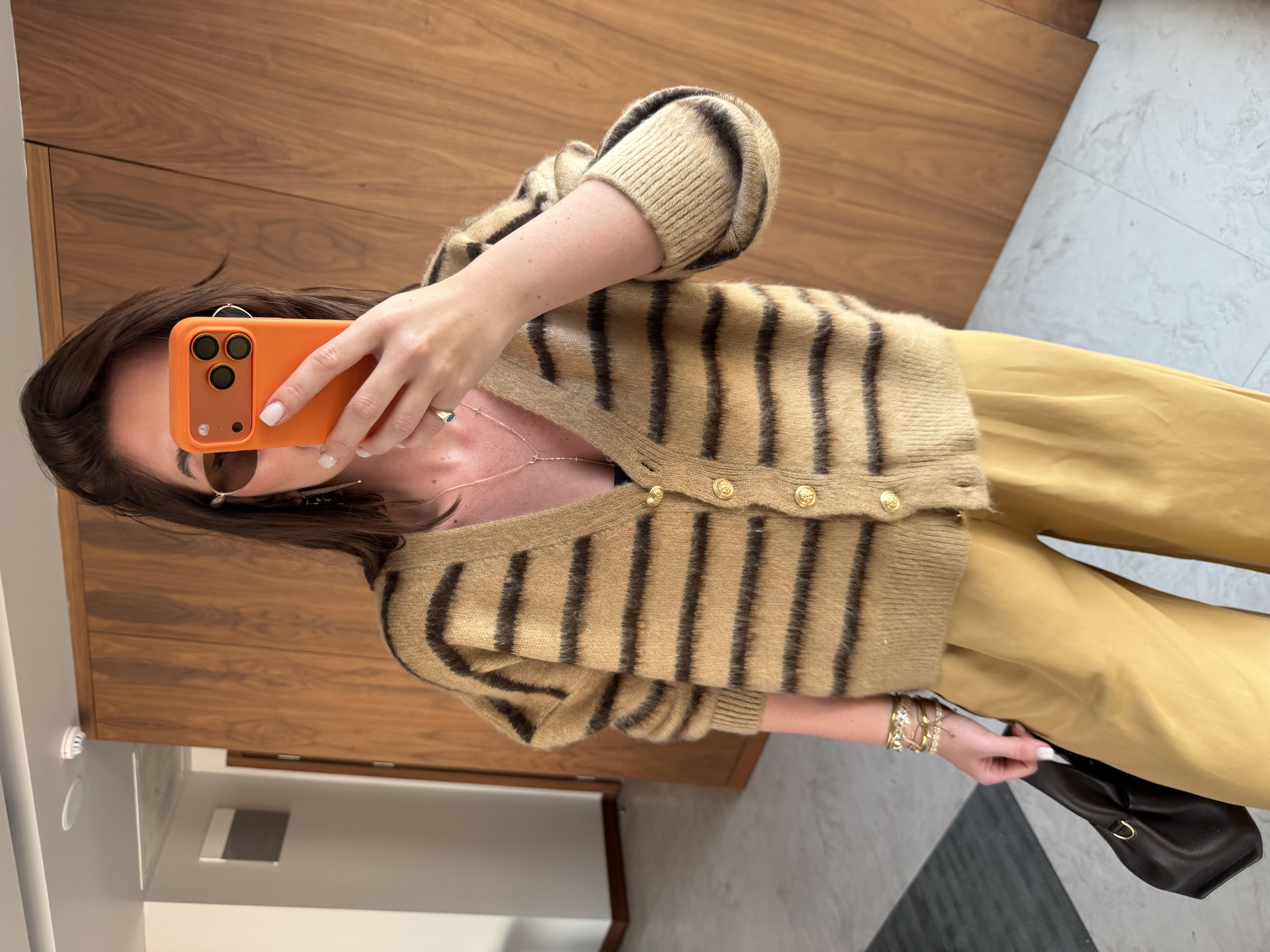 Kahverengi Çizgili , Gold Düğmeli , Camel Triko Hırka