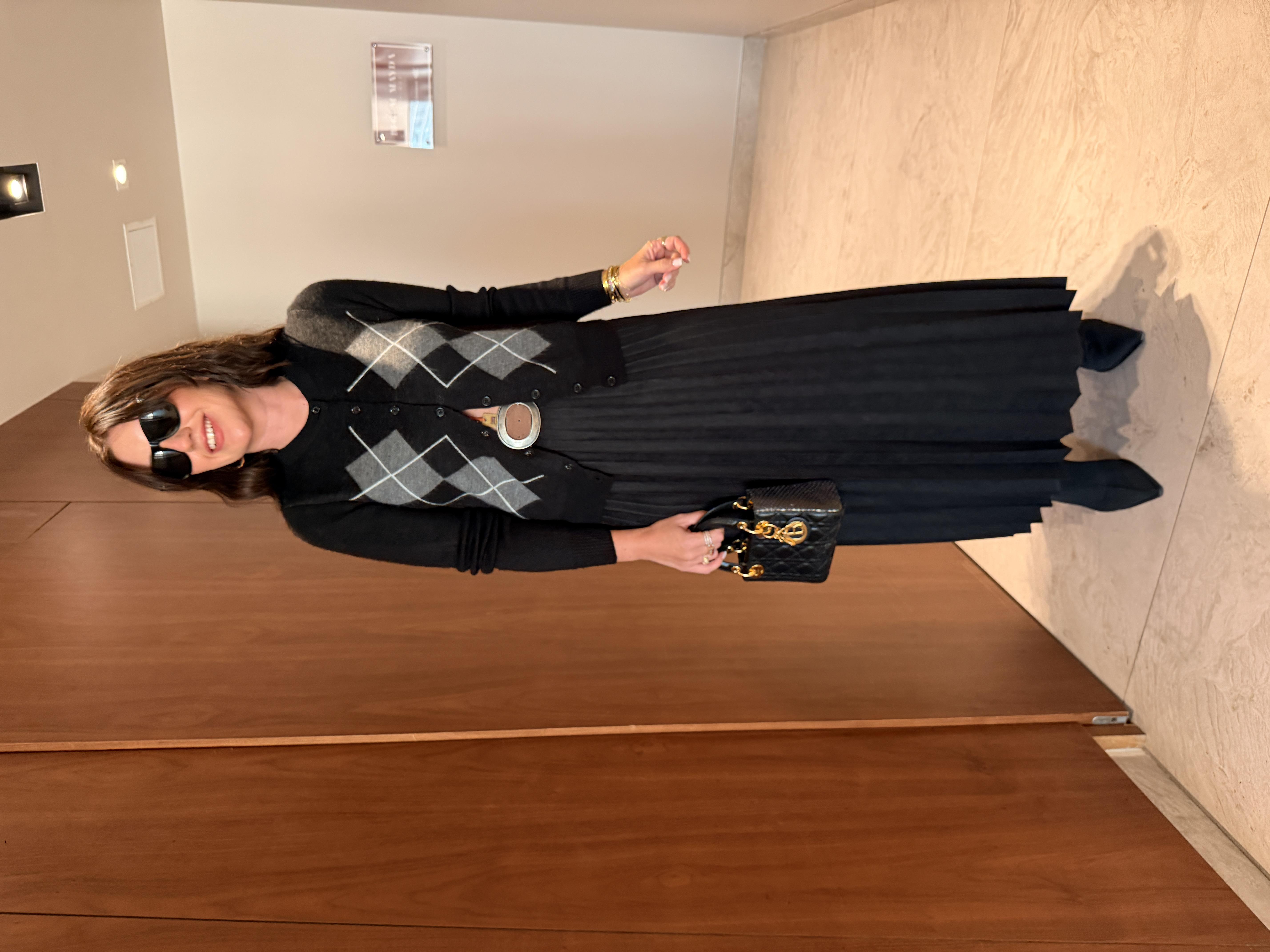 Orijinal Model , Kemerli , Siyah Süet Etek