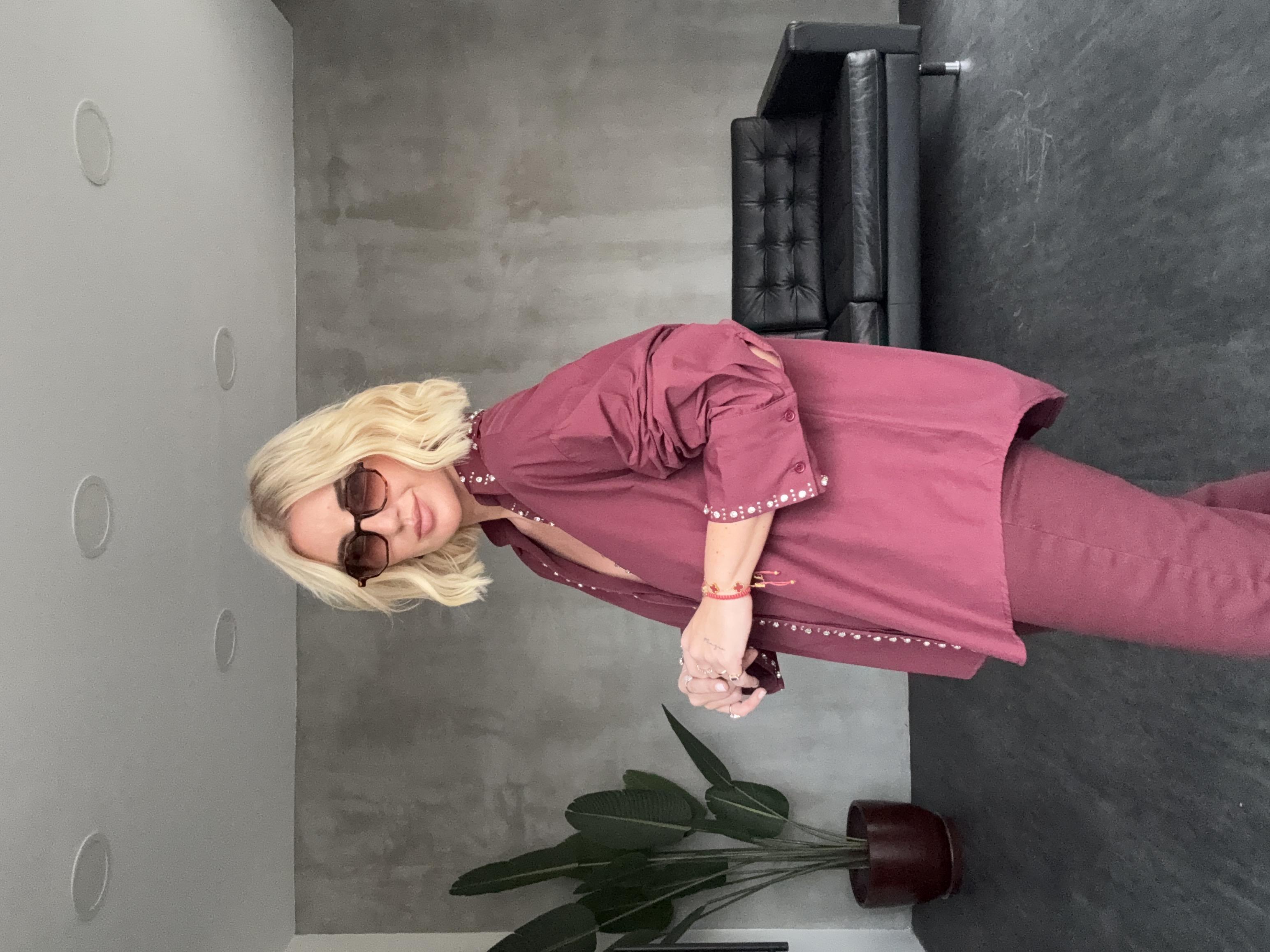 Orijinal Model , Taş İşlemeli , %100 Coton , Bordo Poplin Gömlek