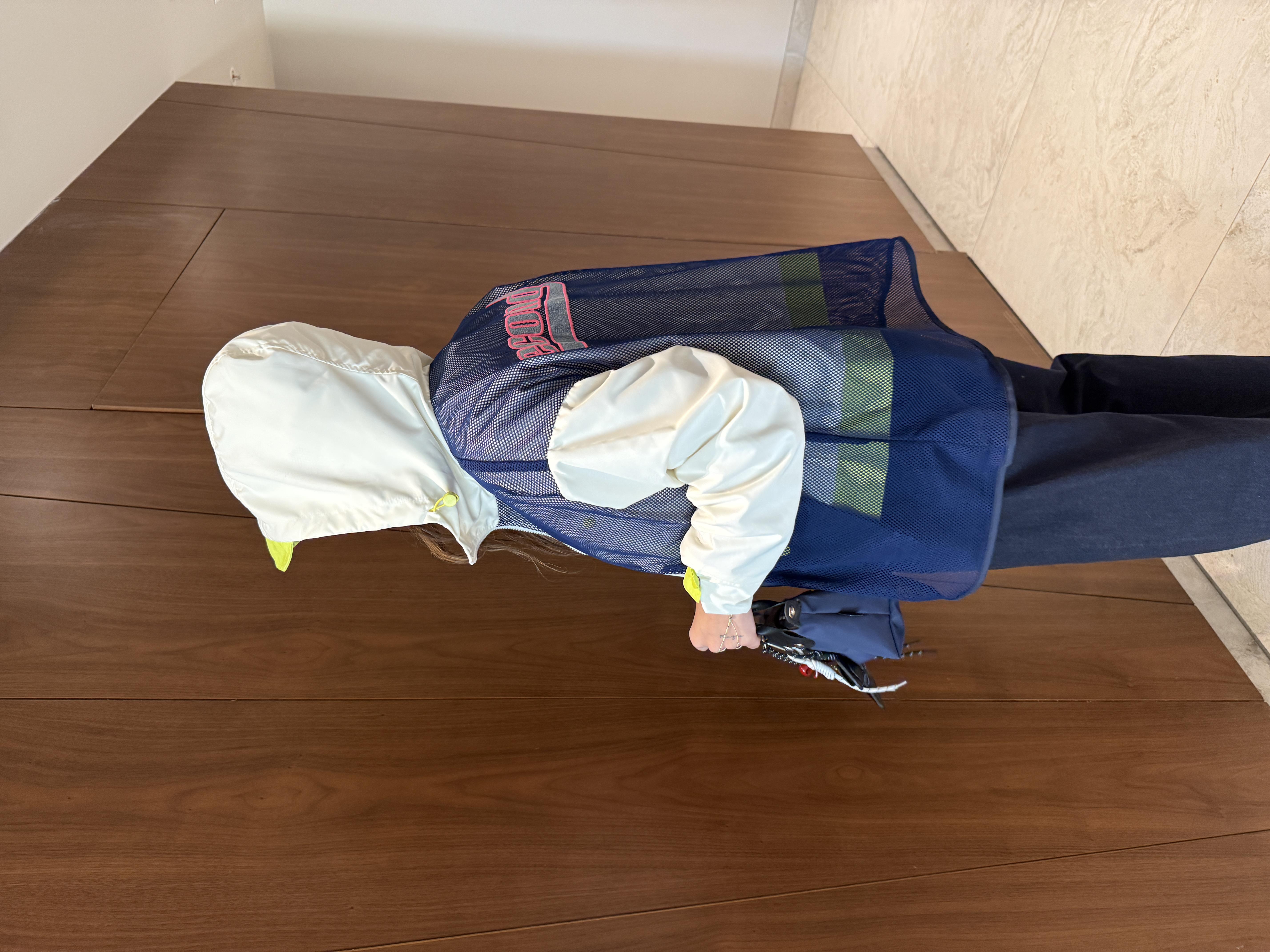 Neon Renk & File Detaylı , Ekru Yağmurluk