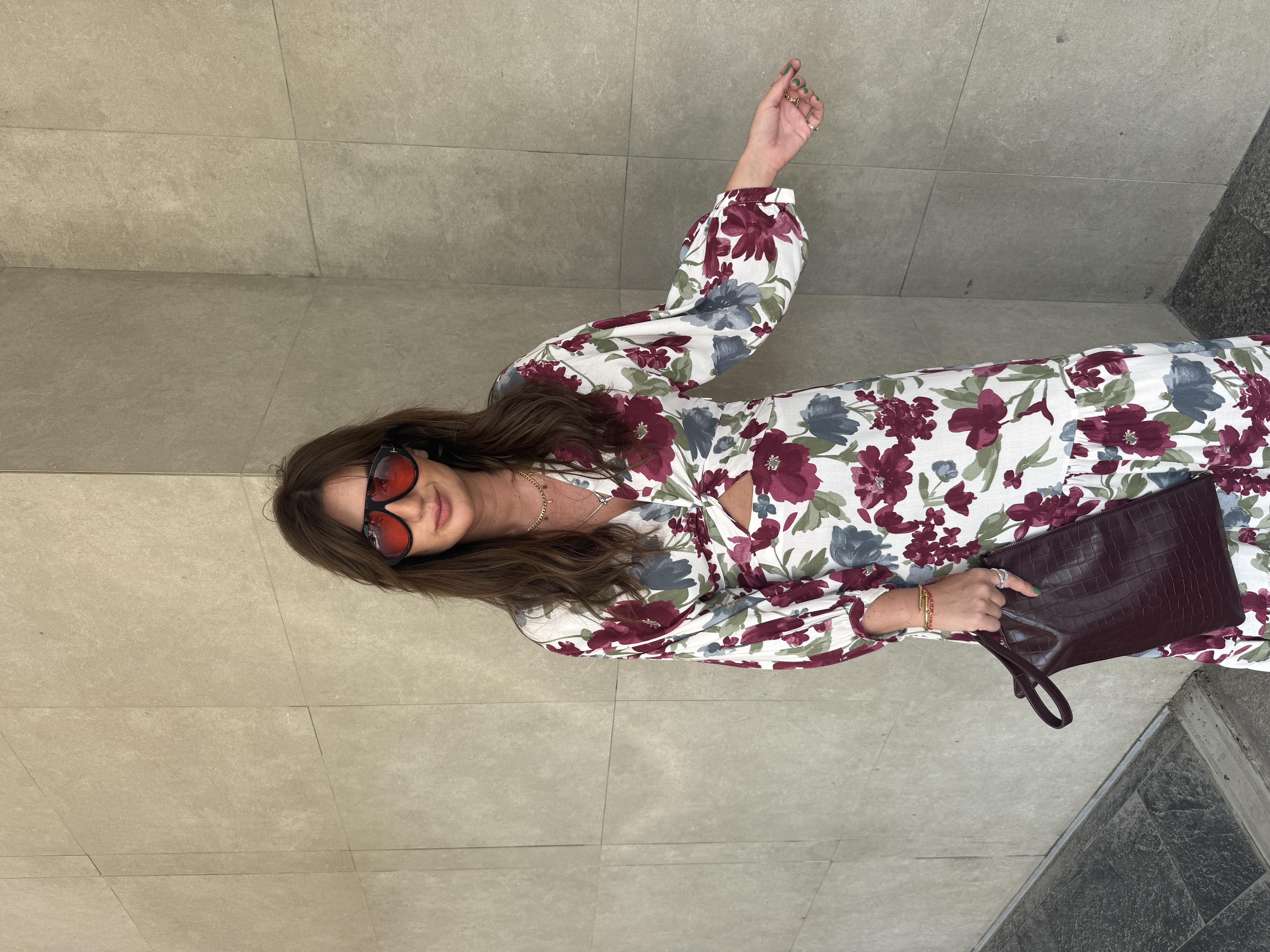 Beli Lastikli , Bordo Çiçek Desenli , Elbise