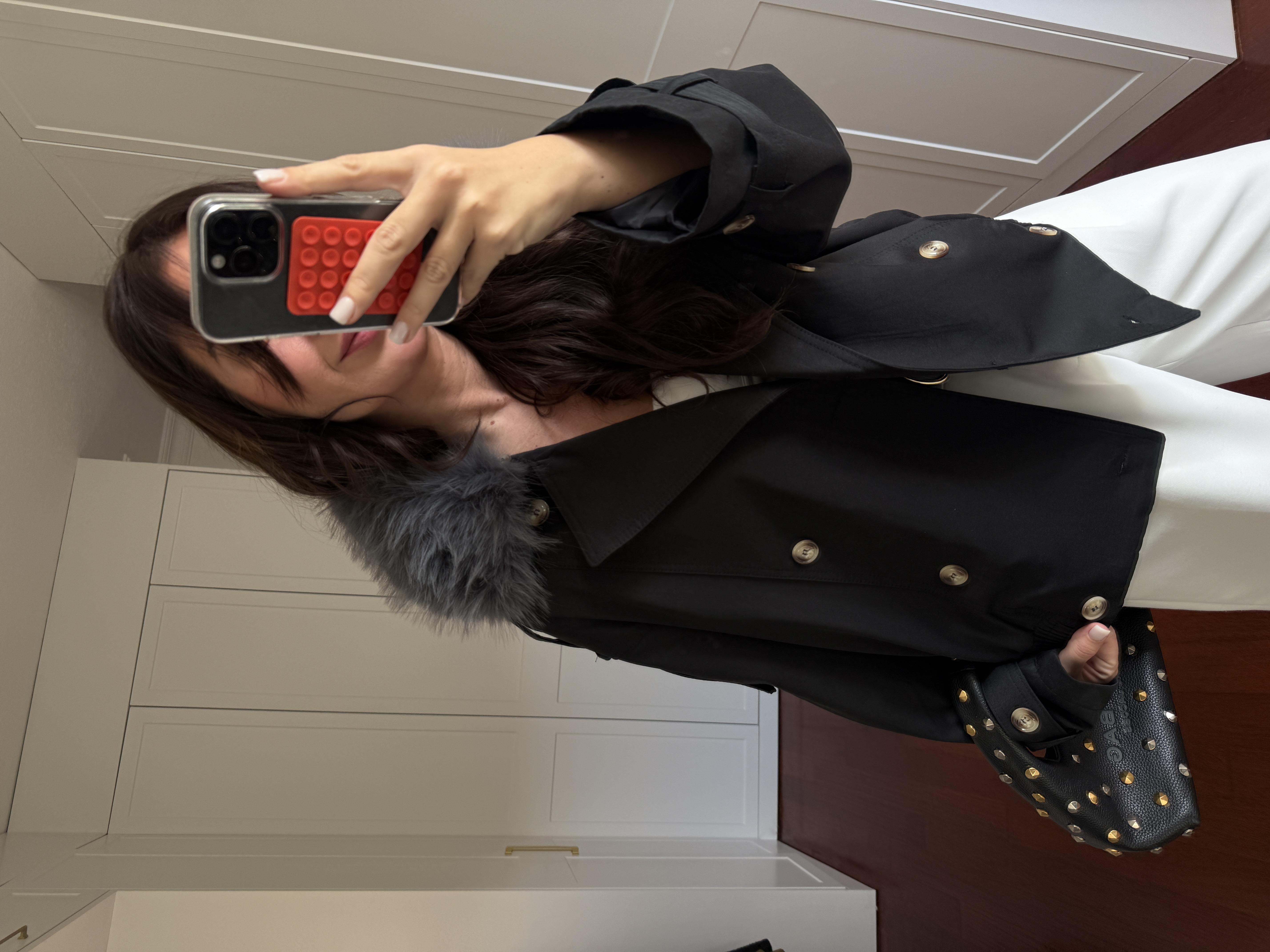 Yakası Çıkabilir Kürklü , Siyah , Trençkot