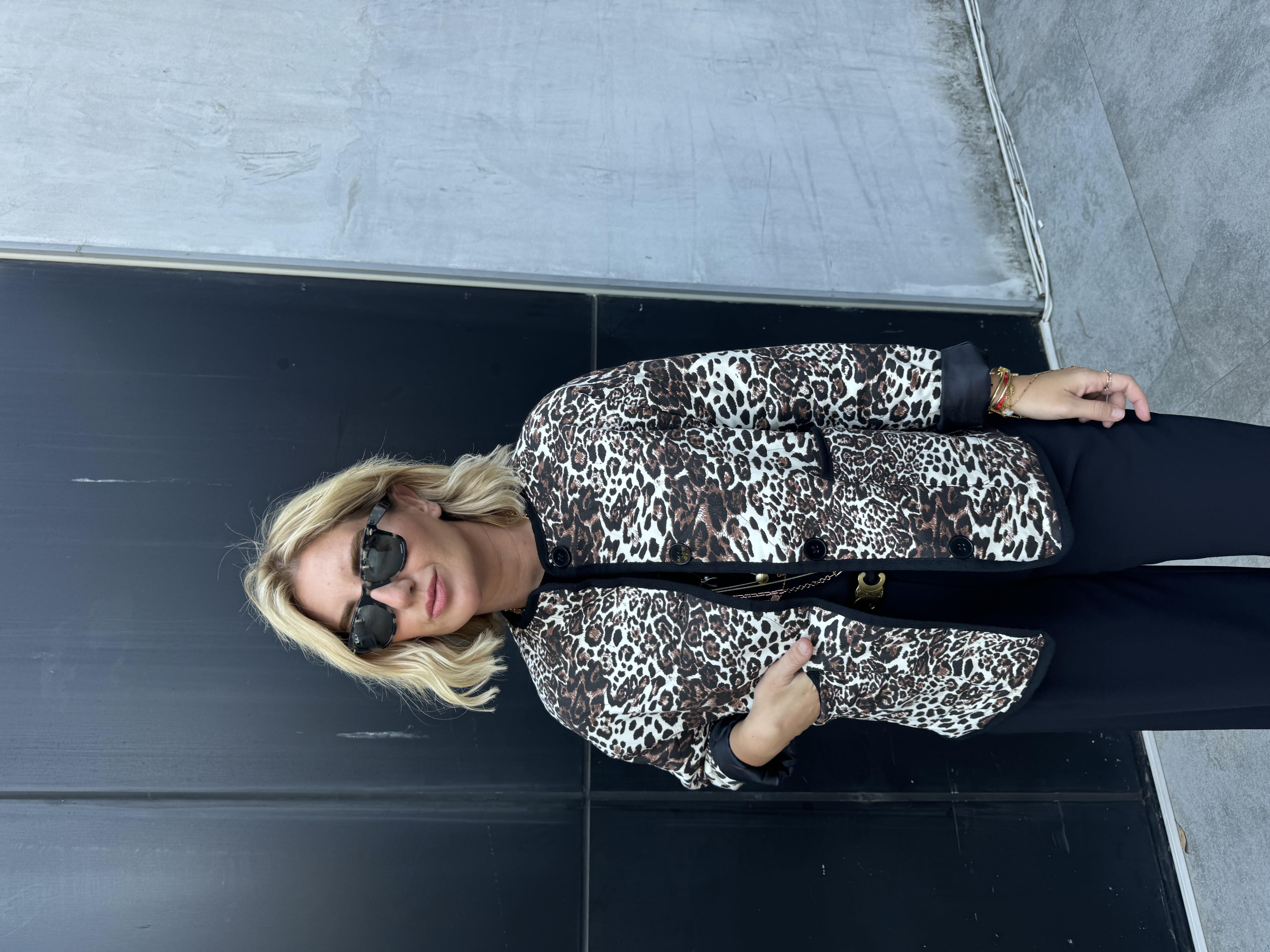 Orijinal Model Kahve Leopar Kapitone Mevsimlik Mont