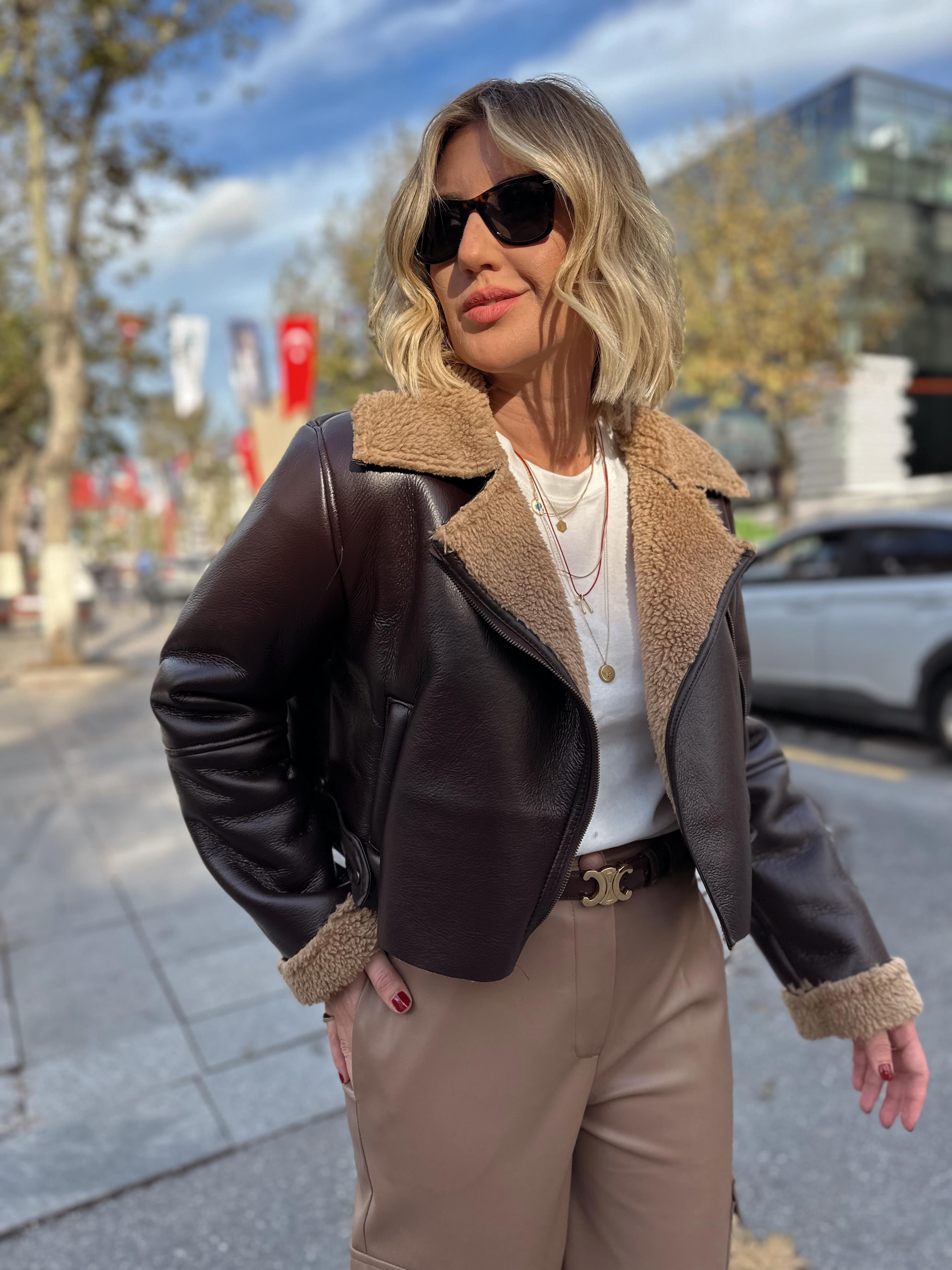 Orjinal Model Acı Kahve İçi Kürk Rugan Deri Mont