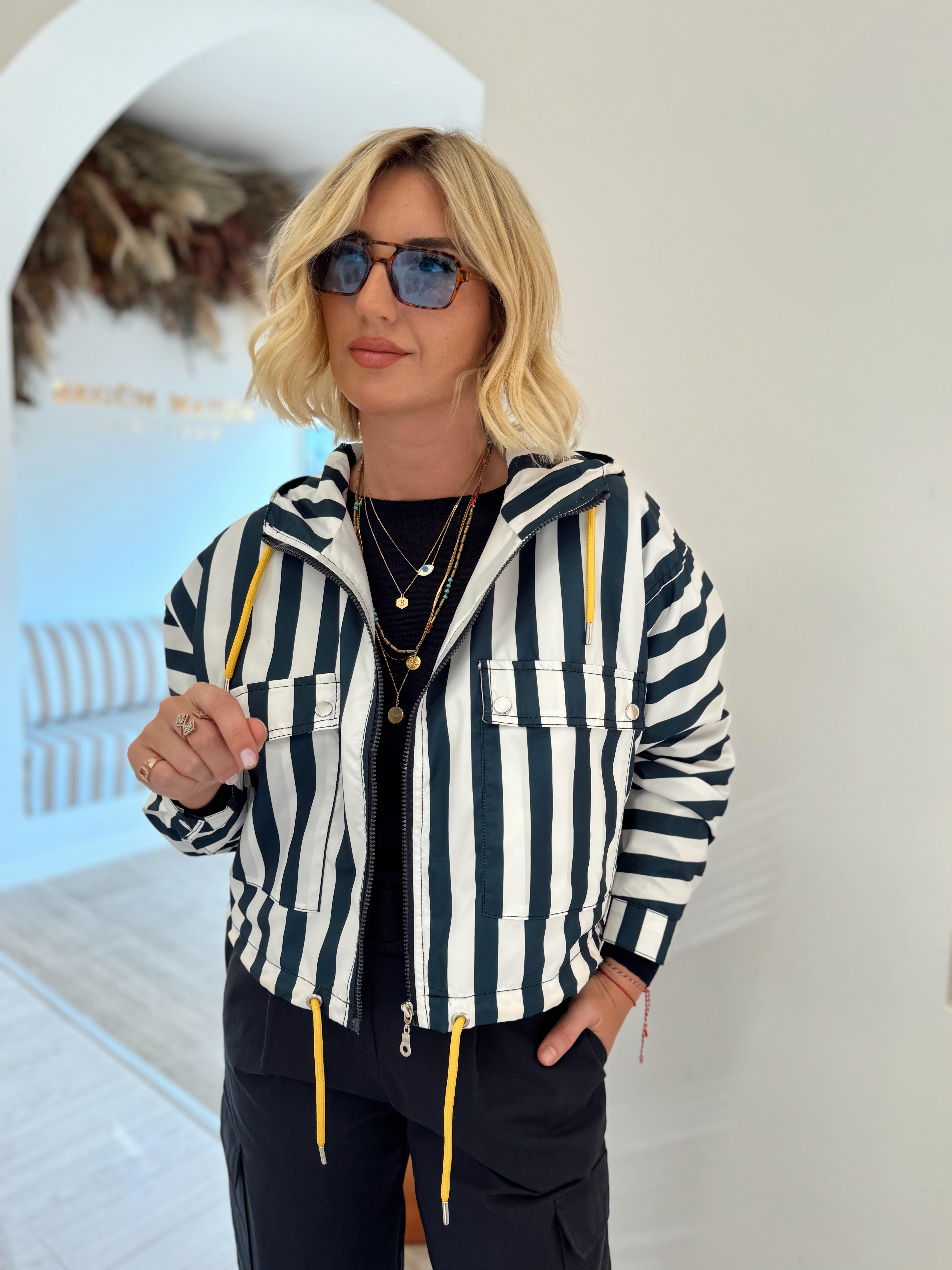 Sarı Bağcıklı Mavi Çizgili Mevsimlik Mont