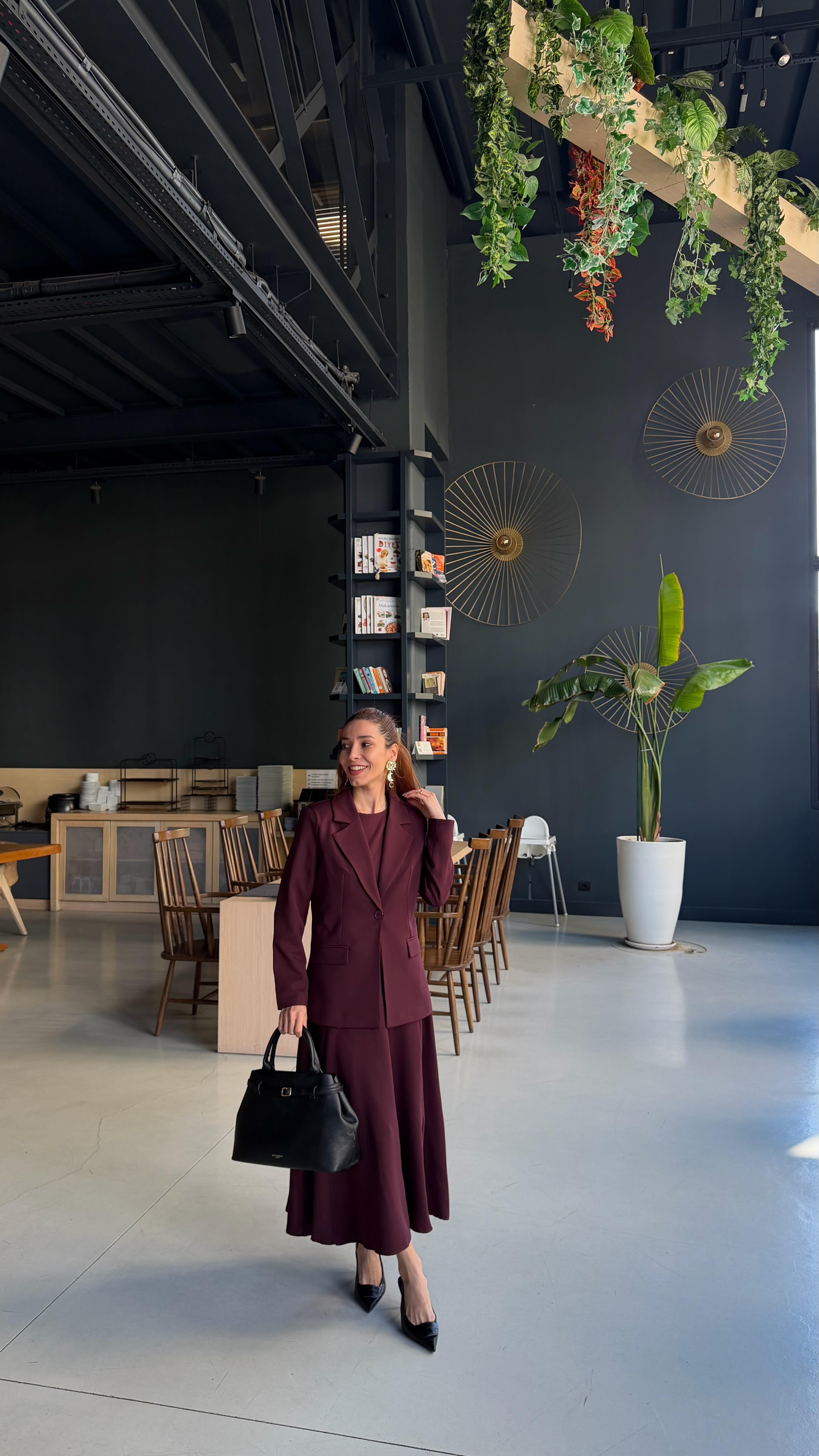 Mürdüm  Uzun Elbise Astarlı Blazer Ceket Takım 
