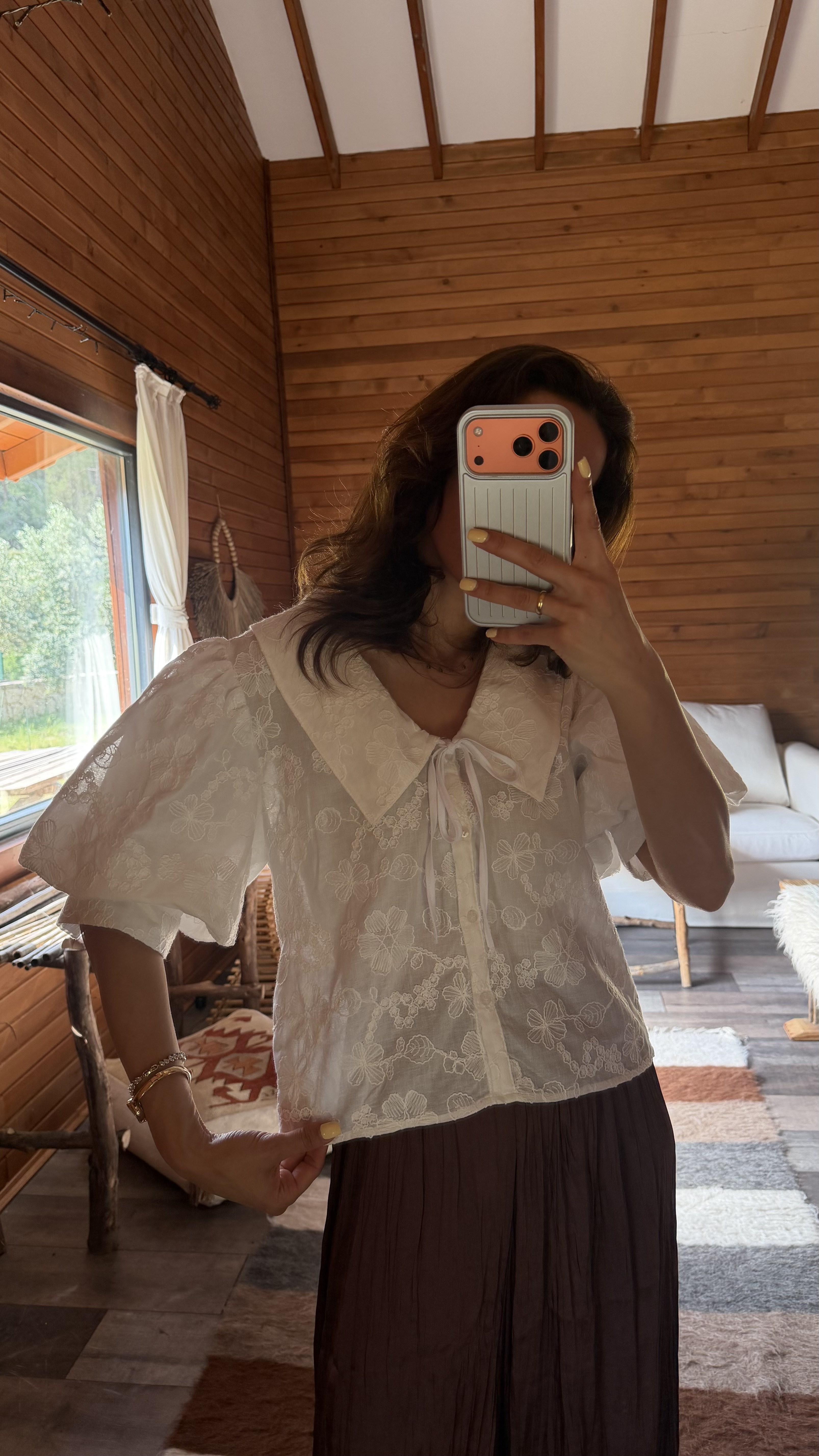 Vintage Dantelli Beyaz Gömlek 