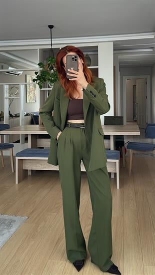 ZEYTİN YEŞİLİ  PİLE DETAY PALAZZO PANTOLON CEKET TAKIM ELBİSE