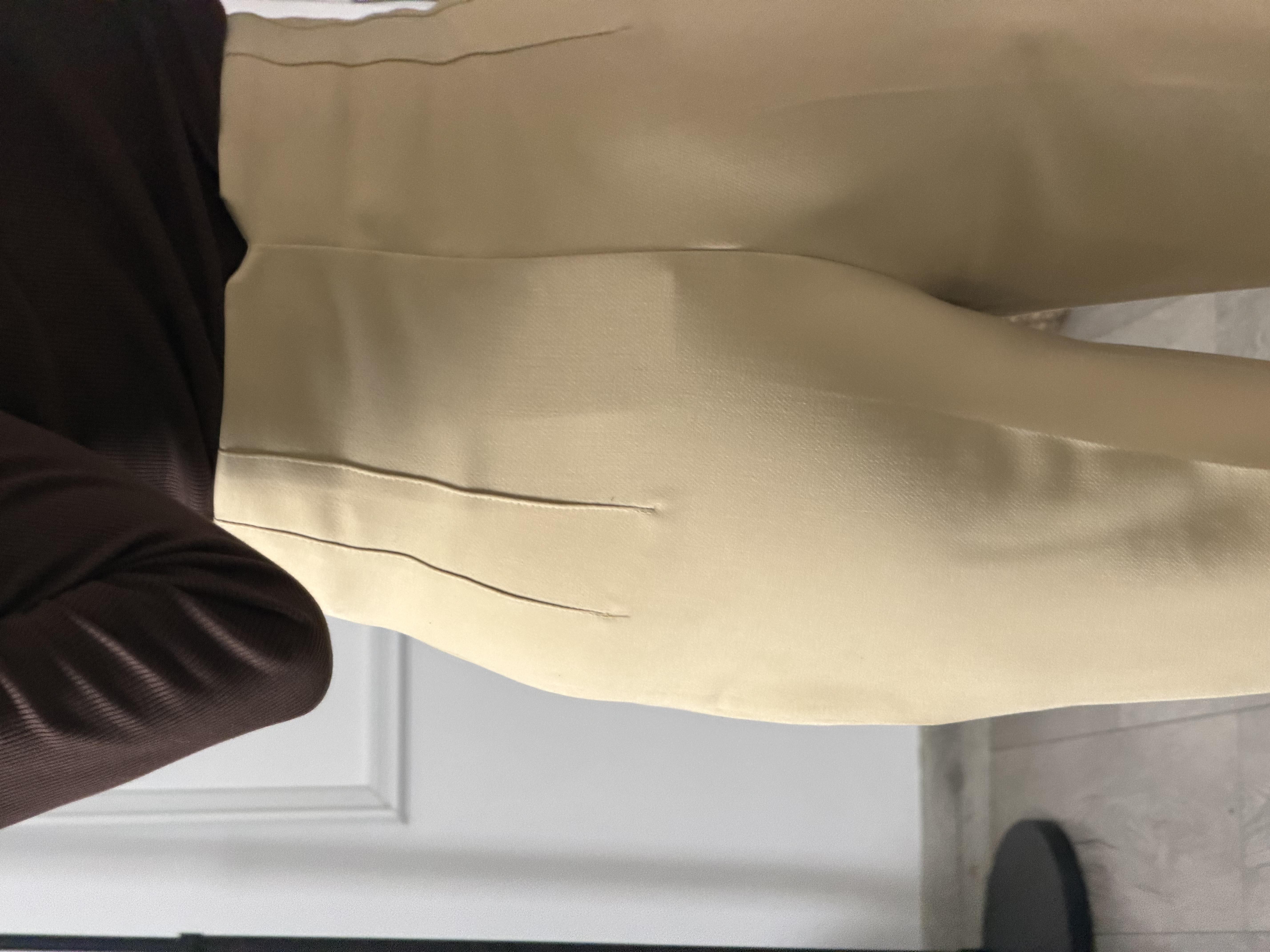 Bej Önü Flatolu Kumaş Pantolon 