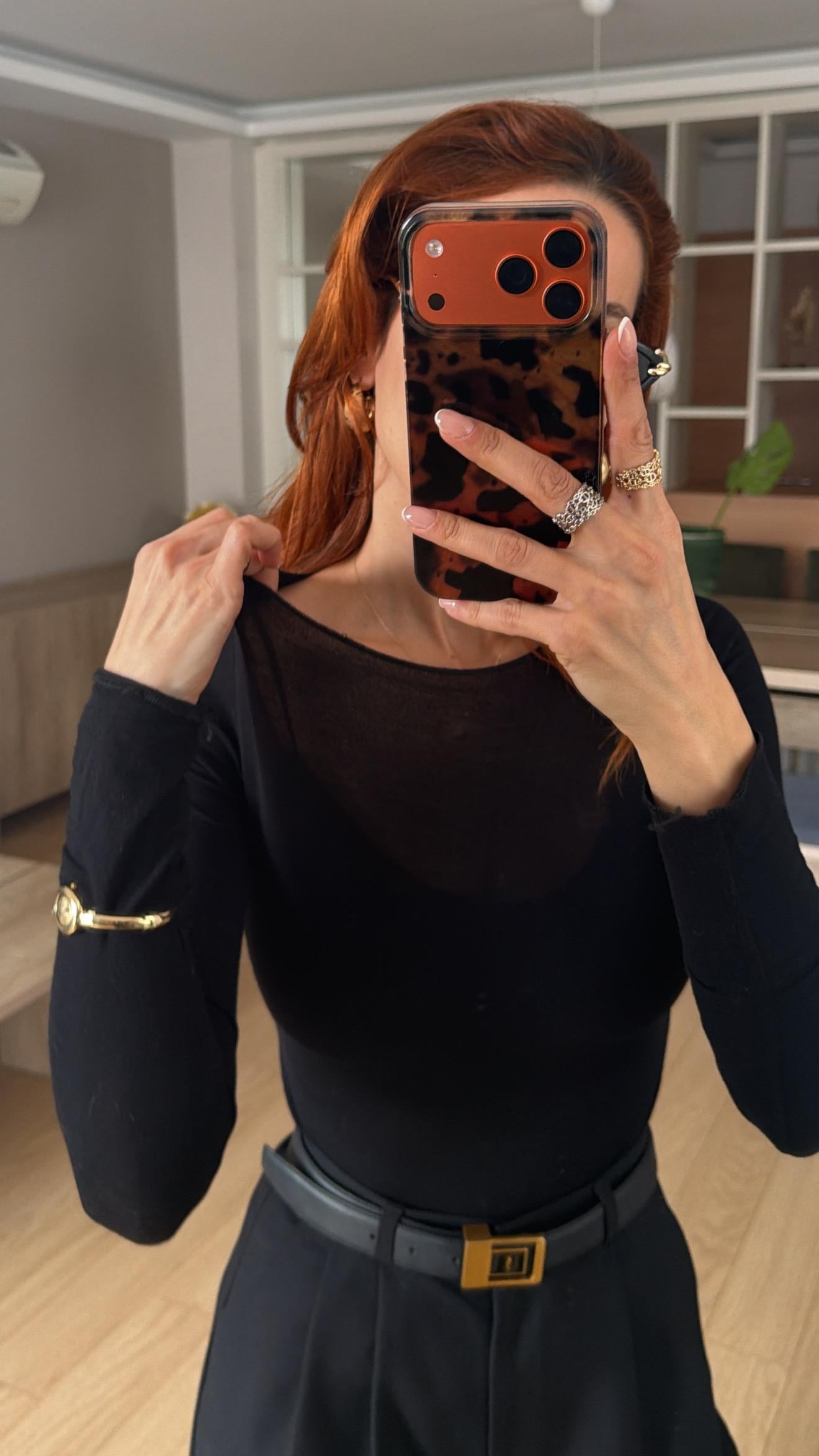 Boğazlı Transparan Bluz Siyah  