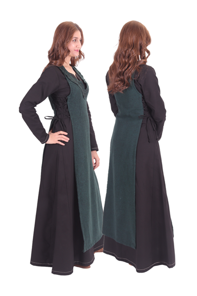 HILDA Green Wool Emroderied Tabard-Embroidered Wool Tabard inspired from Medieval and Viking ages