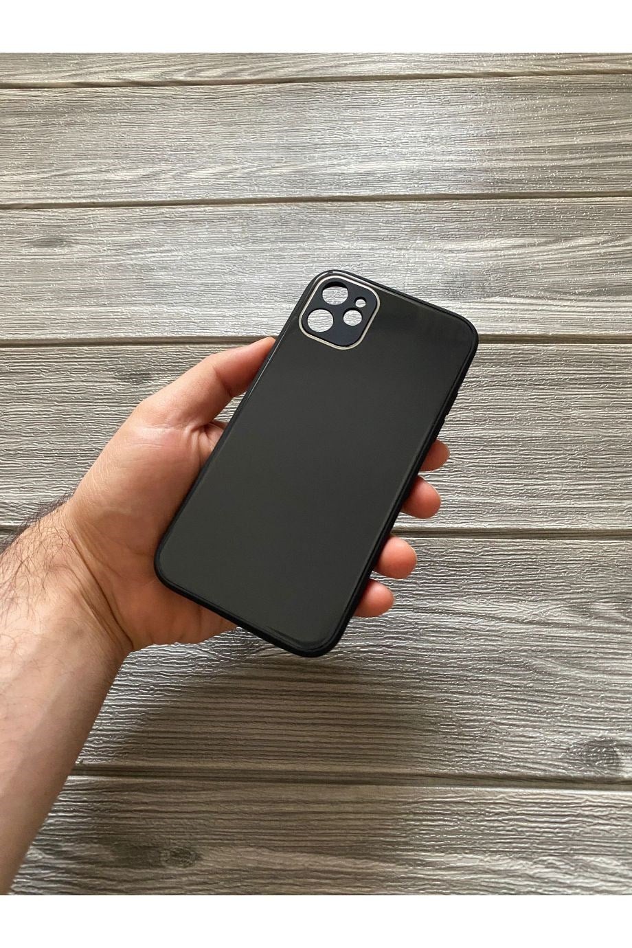 iPhone 11 Siyah Kamera Korumalı Cam Kılıf