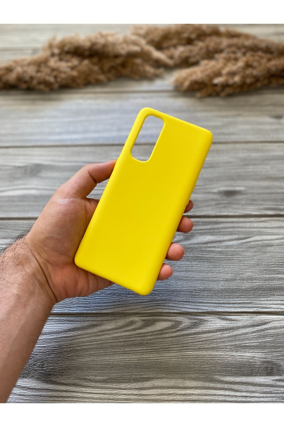 Oppo Reno 4 Pro Sarı Lansman Kılıf